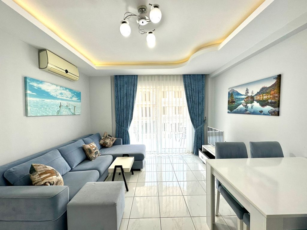 Уютная 1+1 квартира в Махмутларе: Ваш уголок рая у моря!